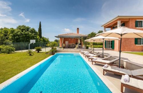 Tinjan Villa | Villa Village