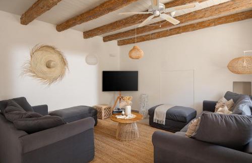 Nova Vas House | Villa Vin - Pool, ruhig, strandnah, Klimaanlage, Außenküche, Meeresnähe, Gästebetreuer