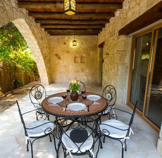 Miliou House | Villa Violaris