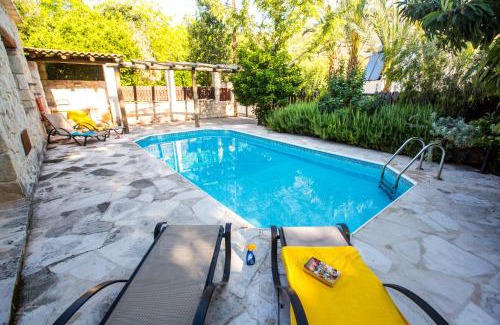 Miliou House | Villa Violaris