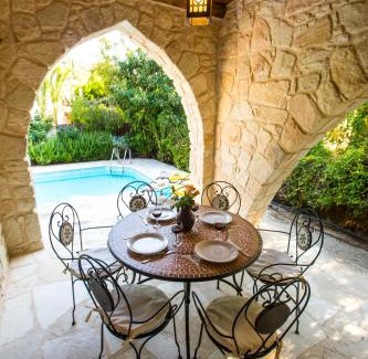 Miliou House | Villa Violaris