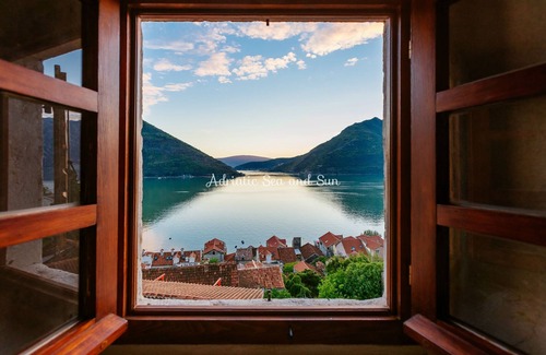 Perast Villa | Villa Violica * Exclusive renovated villa with pool & spectacular sea-views