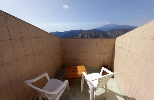 Motta Camastra Apartment | Villa 'Vista Alcantara' with Mountain View and Shared Pool