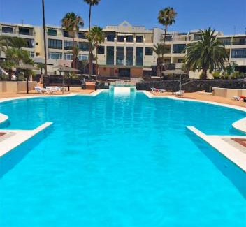 Costa Teguise Villa | Villa Vista del Mar - Oceanfront Luxury with Private Pool