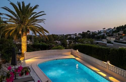 Arnella Villa | Villa Vista El Portet
