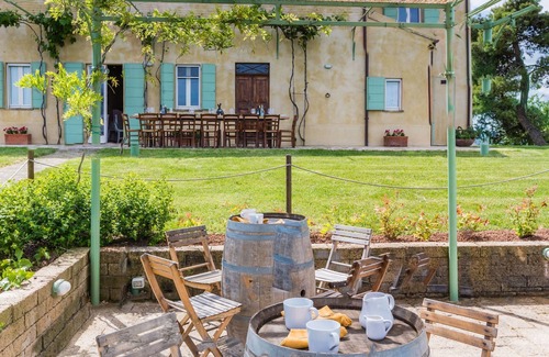 Terre Roveresche Villa | Villa Vista Mare, magnificent villa in the north of the Marche region, near the Adriatic Coast.