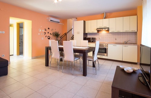 Polje Villa | Villa Vita Krk, old stone house with swimming pool