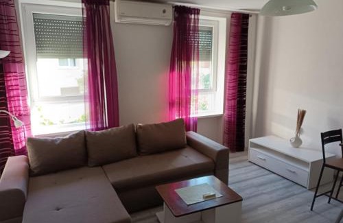 Ilirska Bistrica Apartment | Villa Volk