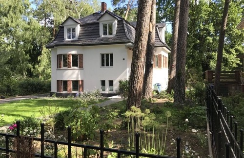 Rangsdorf Apartment | Villa Waldglück near Rangsdorfer See