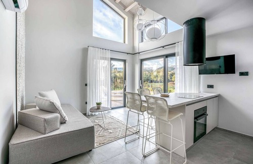 Lygia Villa | Villa Wind - Two Bedroom Villa, Sleeps 4