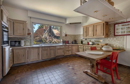 Saint-Brevin-l'Ocean Ski Chalet | Villa with jacuzzi - 15 pers. 350m from the beach