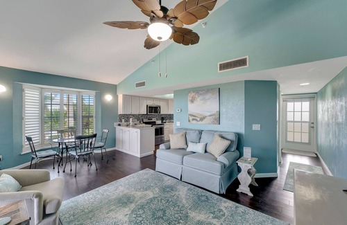 Palm Island Villa | Villa with a Spectacular view of the Gulf plus Resort Amenity Access, A3624A
