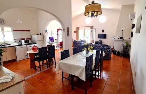 Algoz Villa | Villa with exclusive pool, air conditioning, barbecue,