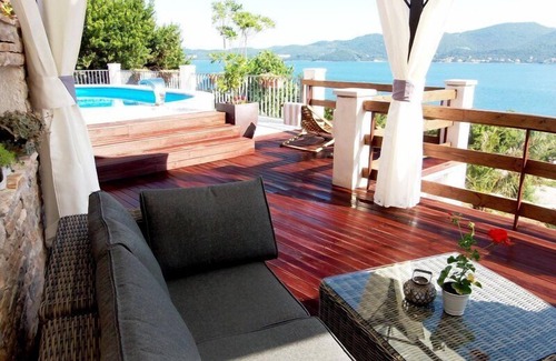 Viganj Villa | Villa with fascinating sea view ,oasis of peace idealf or relaxing ho
