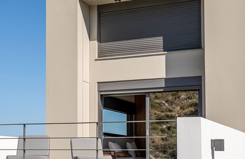 Souda Villa | VILLA WITH INCREDIBLE VIEW AND AMENITIES