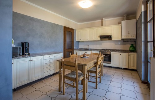 Portese Villa | Villa with awesome lake view a few steps from the beach