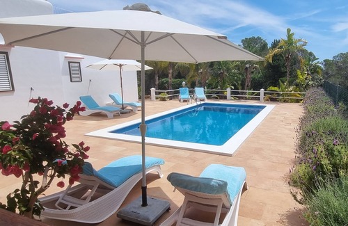 Santa Eulalia del Rio Villa | Villa with pool and barbecue near the beach