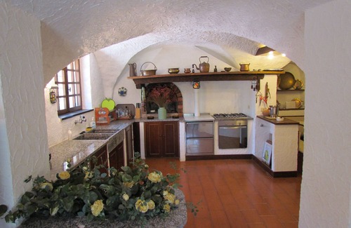 Taggia Villa | Villa with pool on the hill of Sanremo, an oasis of serenity in the nature