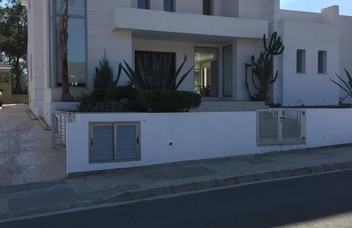 Pyrga Villa | Villa With Private Pool In Quiet Location 20 Mins From Larnaca Airport