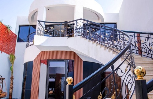 Al Majmaah Apartment | Villa with Private Pool 7