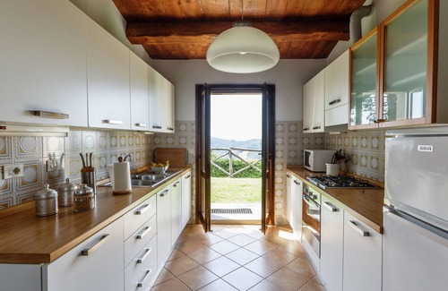Tredozio Villa | Villa with private swimming pool
