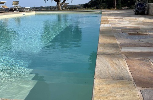 Potenza Picena Villa | Villa with swimming pool sea view
