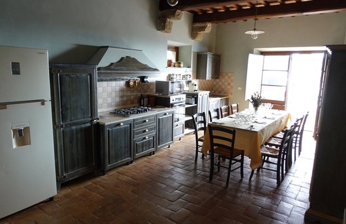 Lisciano Niccone Villa | Villa with wonderful view of Lake Trasimeno and large panoramic swimming pool