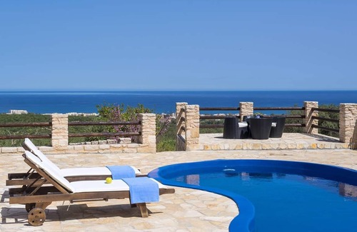 Platanias Villa | Villa with wonderful panoramic sea and mountain view, private pool and barbecue