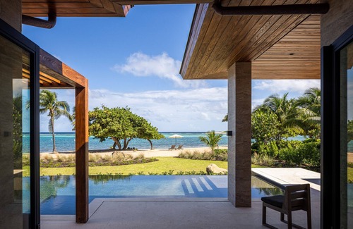 North Sound Villa | Villa Xela by Fantasia Villas
