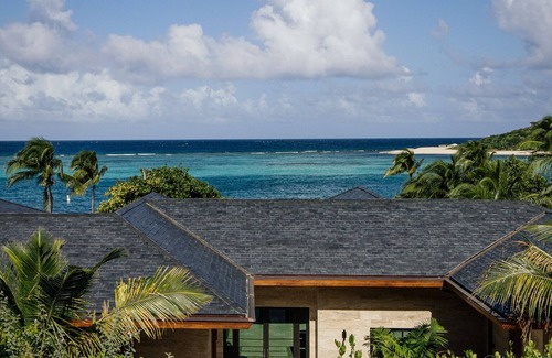 North Sound Villa | Villa Xela by Fantasia Villas