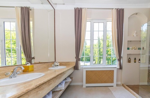 Marmaris Bed & Breakfast | Villa ZARIK | APHRODISIAS stunning domain, romantic, family friendly