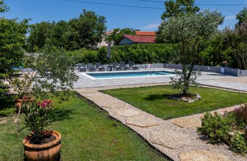 Brzac Villa | Villa ZaVaLa Brzac