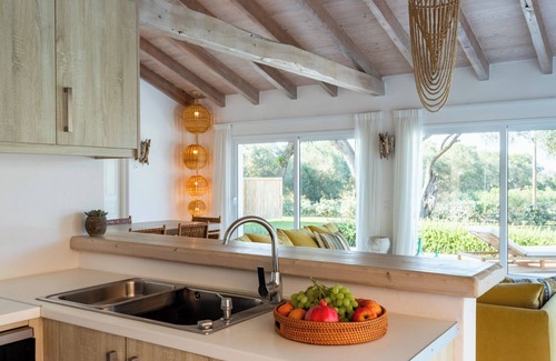 Molos Villa | Villa Zo - Four Bedroom Villa, Sleeps 8