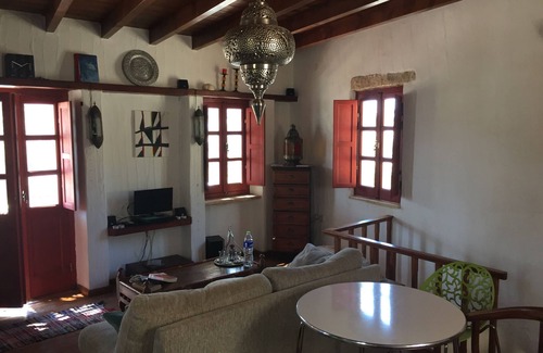 Panteli House | Villa Zoe, a charming island house with fantastic lounge terrace.
