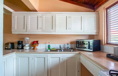 Wickhams Cay 1 Hotel | Village Cay Hotel and Marina