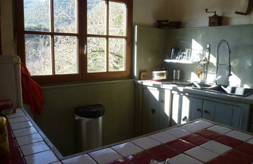 Mialet House | VILLAGE DE MIALET house with garden on road side and village on other side