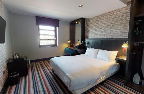 Kingswells Hotel | Village Hotel Aberdeen