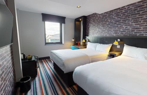 Kingswells Hotel | Village Hotel Aberdeen
