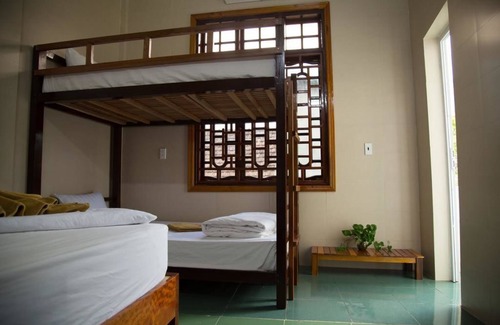 Son Trach Hostel | Village House - Hostel