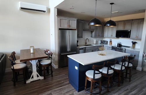 North Conway Condo | Village sunset ski in/ski out condo on Cranmore Mountain