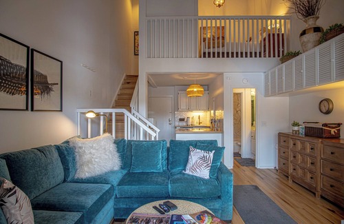 Highlands Condo | Village Way Condo in Elkhorn. With access to seasonal pools, hot tub, sauna, etc.
