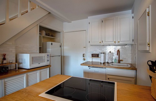 Highlands Condo | Village Way Condo in Elkhorn. With access to seasonal pools, hot tub, sauna, etc.