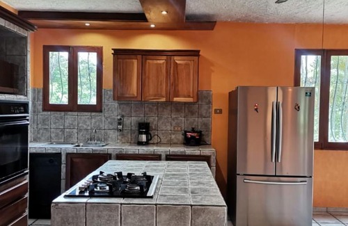 Garabito Villa | Villahermosa,Quinta Atenas