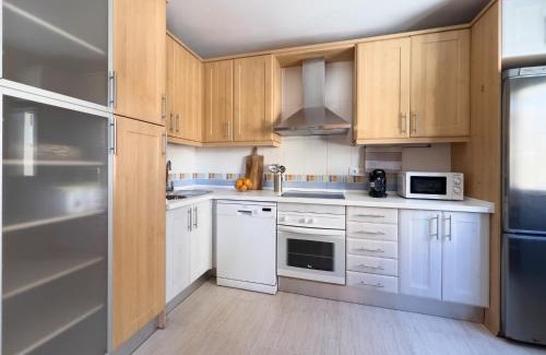 Villanueva De La Vera Apartment | VillaHomes
