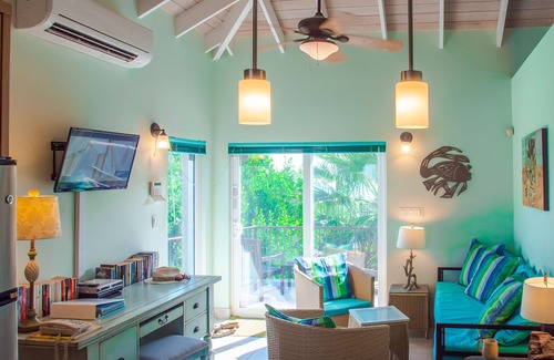 Leeward Settlement House | VillaKendara~DEALS 9/13-10/21~BeachFront~Private~Gated GuestHouse~Panoramic View