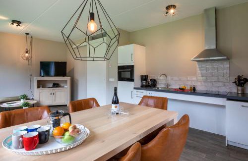Almen Resort | Villapark Ehzerburg