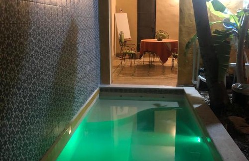 Zona Paseo Montejo Apartment | Villas Candita