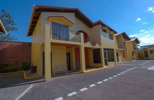 Colonia El Naranjal Villa | Villas del Mar IV