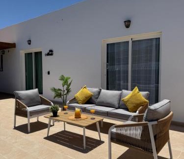 Puerto del Rosario Villa | Villas Mirafonso- PISCINA PRIVADA a 10 min de la ciudad