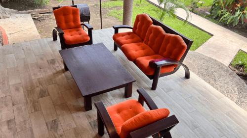 Coatepeque House | Villas Noelia
